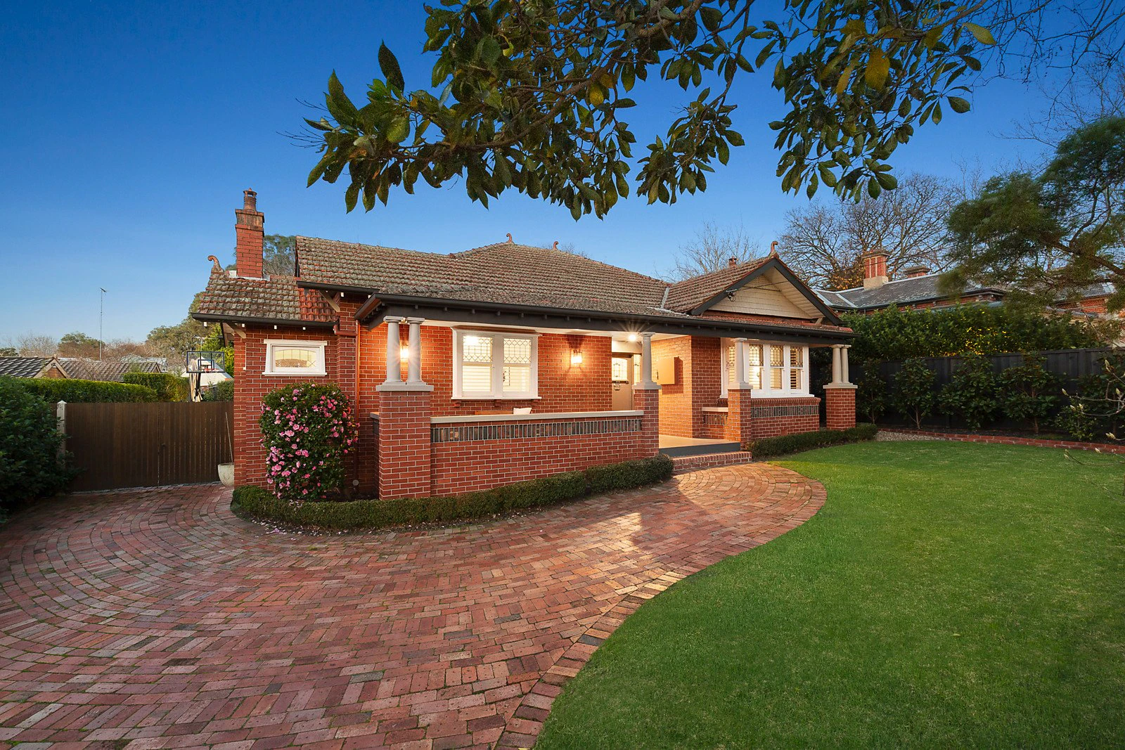 48 Wattle Valley Road, Canterbury, VIC