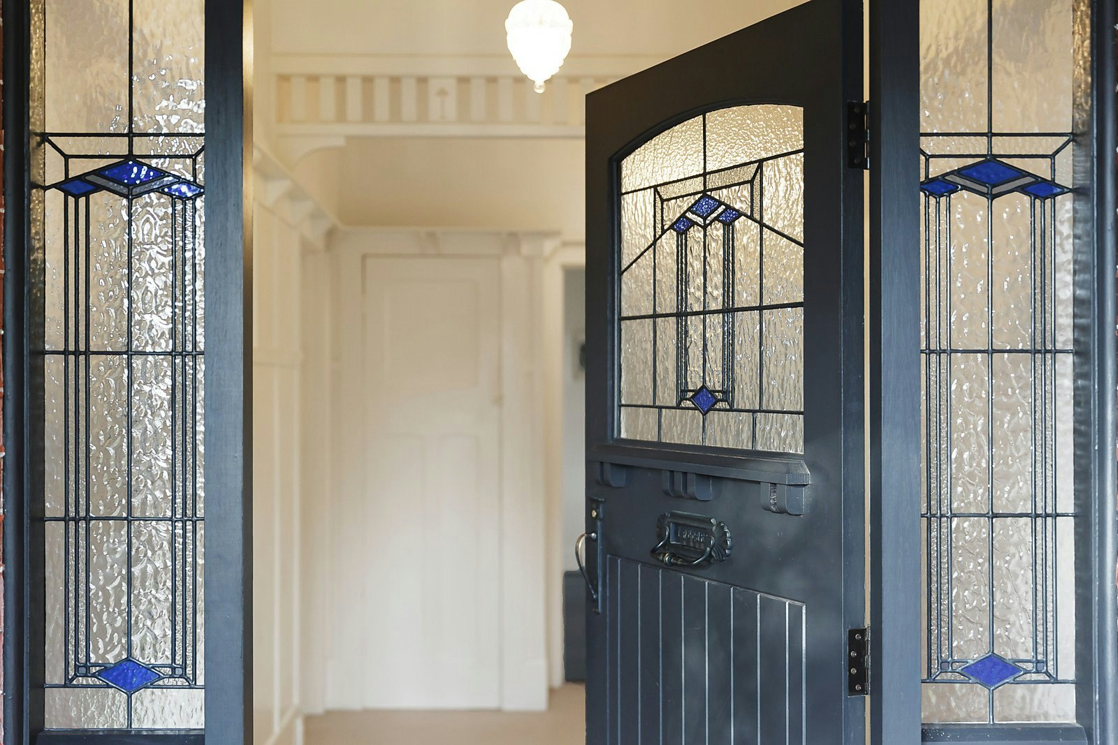 48 Wattle Valley Road, Canterbury, VIC