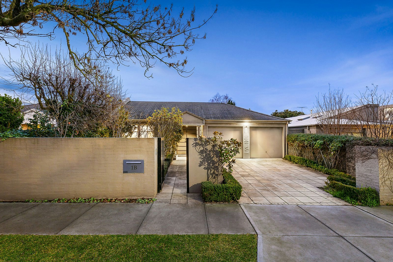 1B Haverbrack Avenue, Malvern, VIC