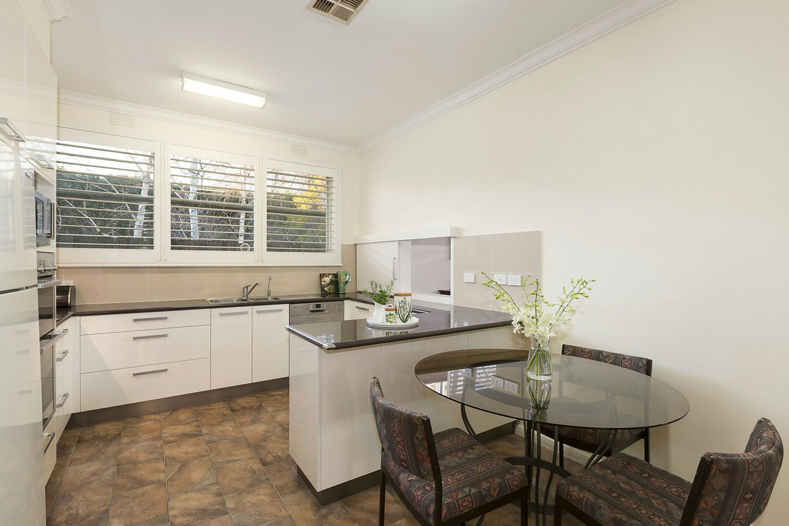 1/11 Albany Road, Toorak, VIC