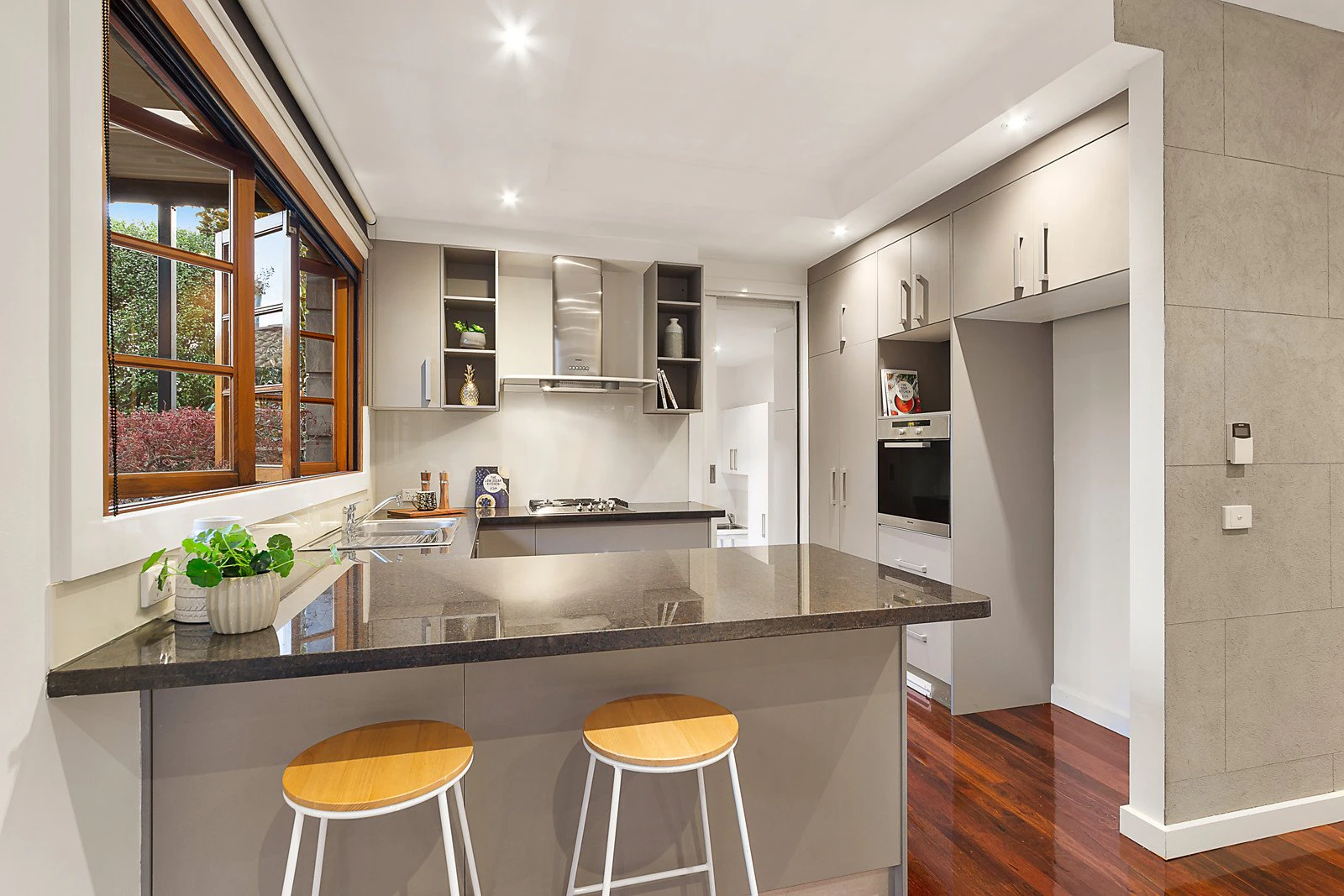 1/38 Allambee Avenue, Camberwell, VIC