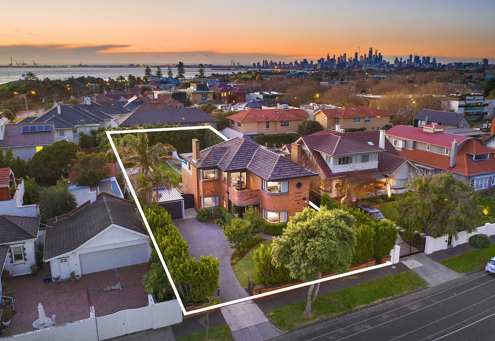 20 Normandy Road, Elwood, VIC