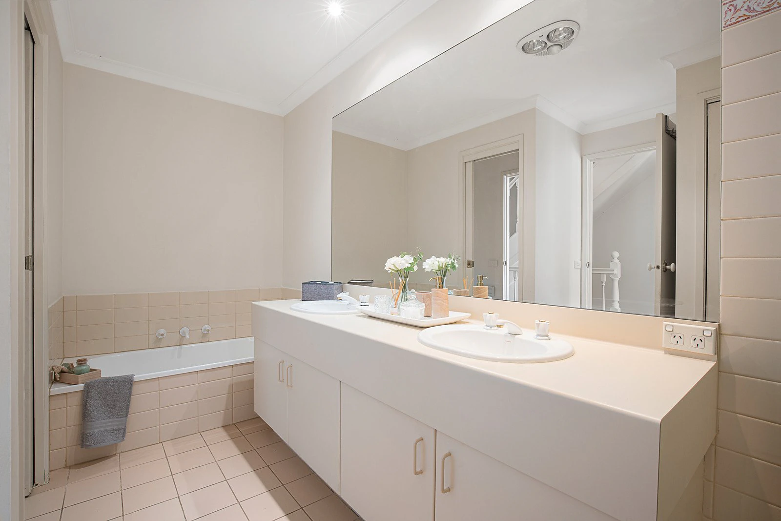 39/8 Perth Street, Prahran, VIC