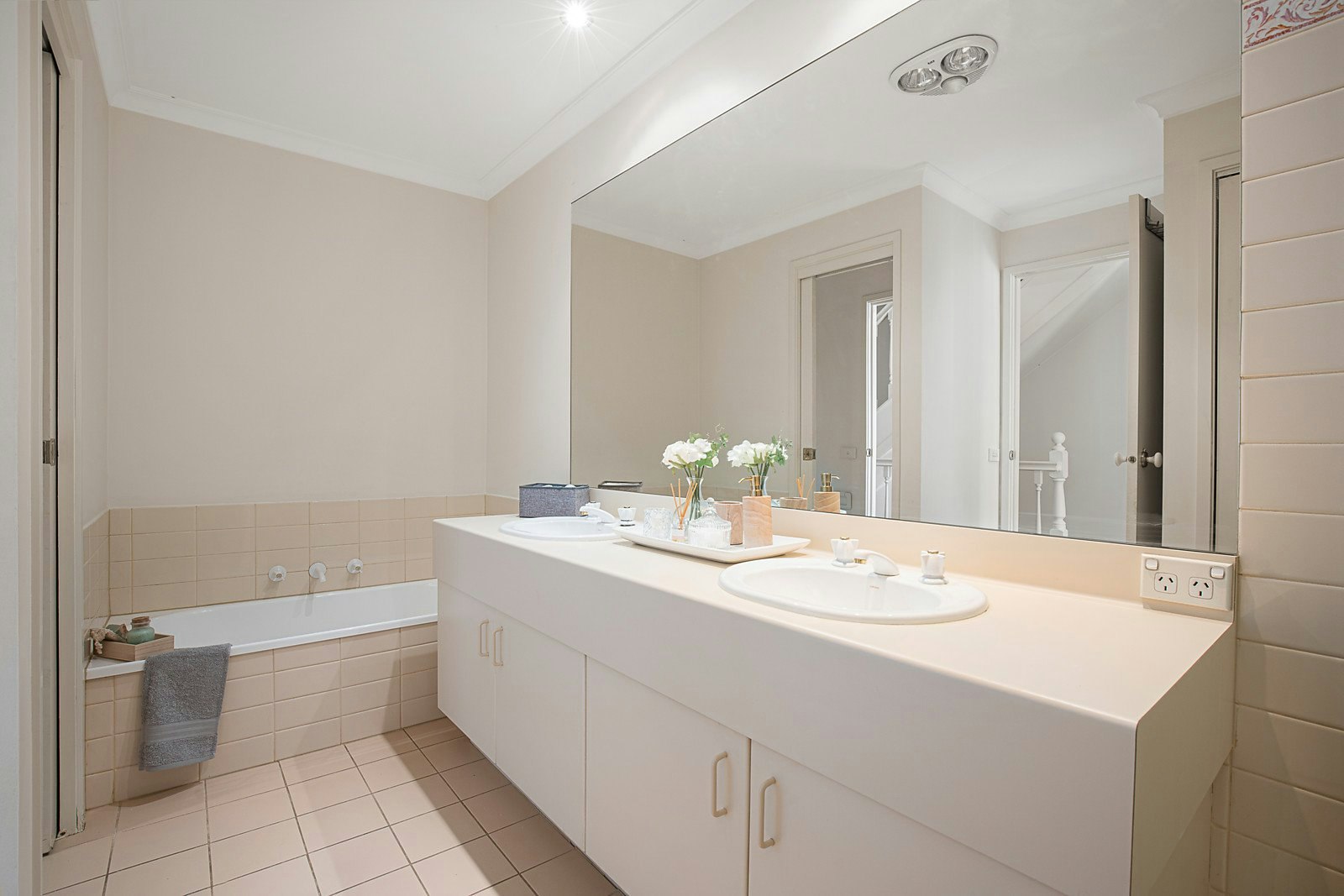 39/8 Perth Street, Prahran, VIC