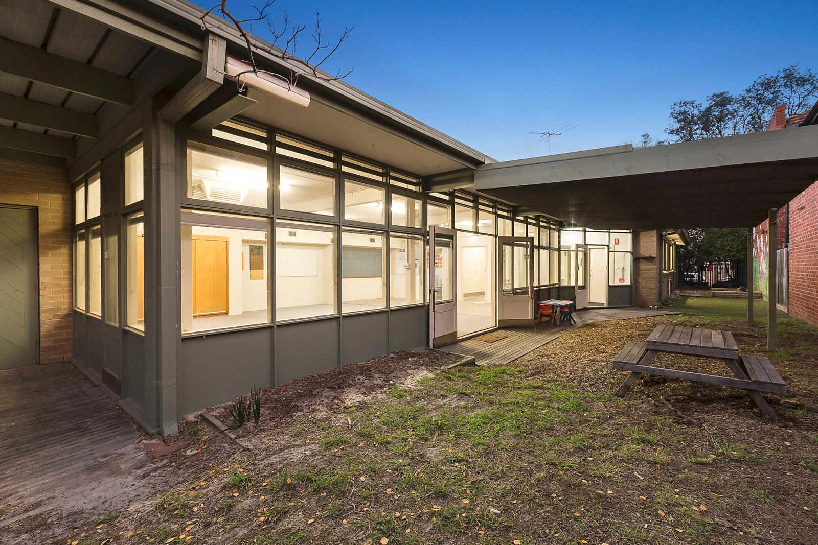 8 York Street, St Kilda West, VIC