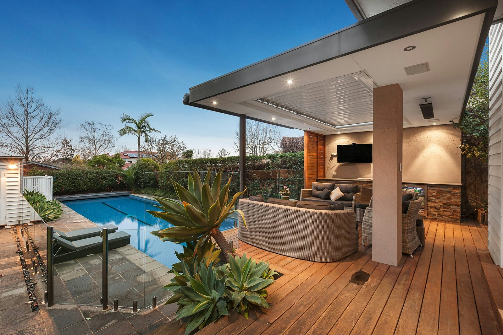 25 Highfield Road, Canterbury, VIC