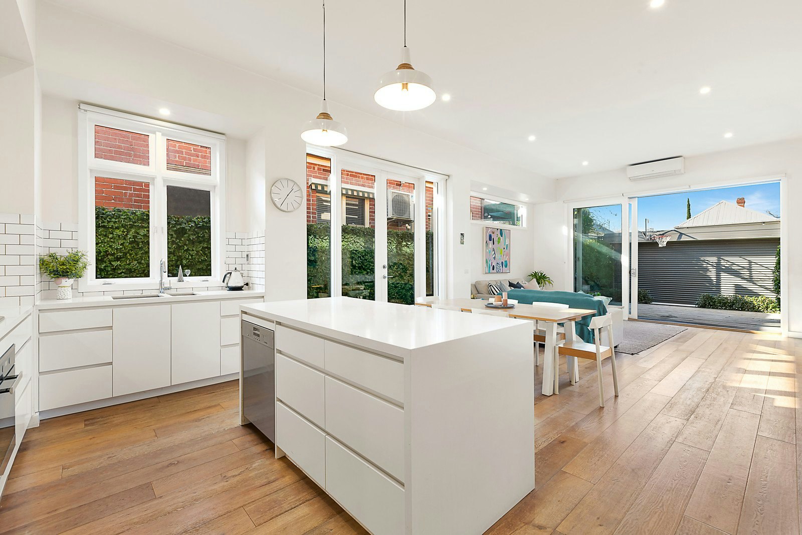 8 Johnstone Street, Malvern, VIC