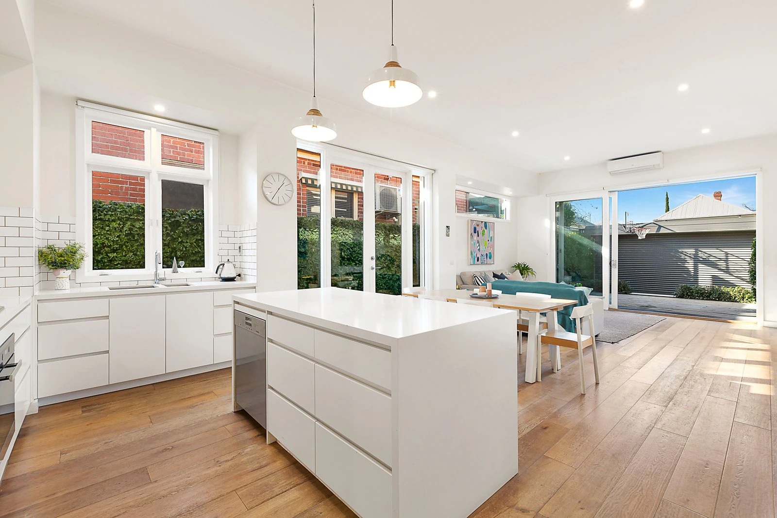 8 Johnstone Street, Malvern, VIC