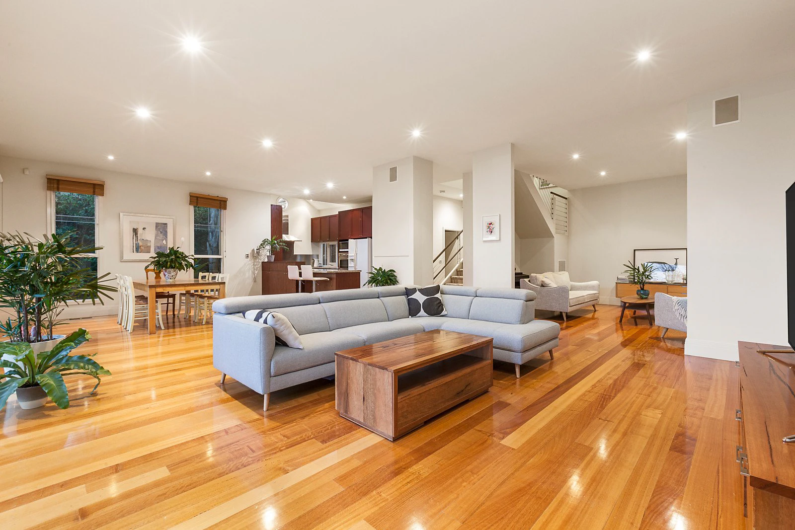 25 Highfield Road, Canterbury, VIC