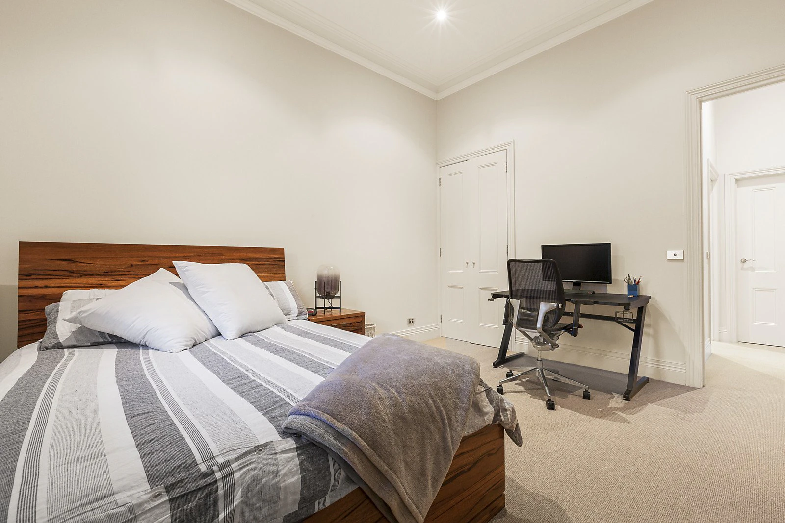 25 Highfield Road, Canterbury, VIC