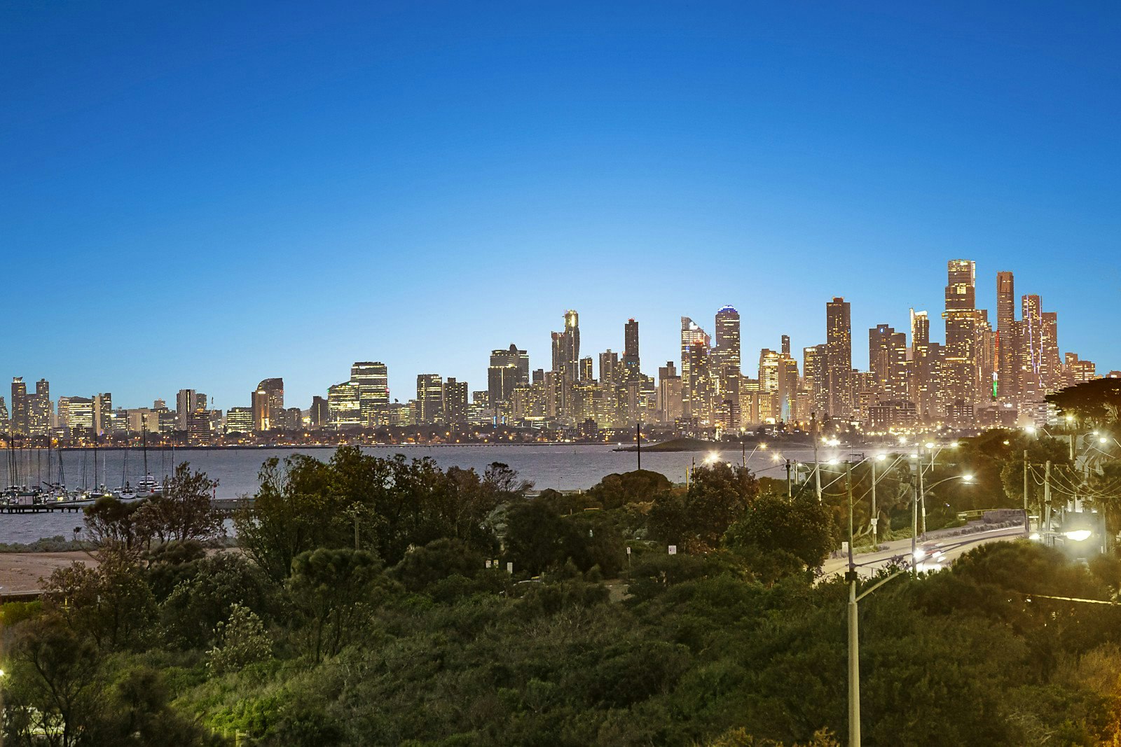 2 Kinane Street, Brighton, VIC