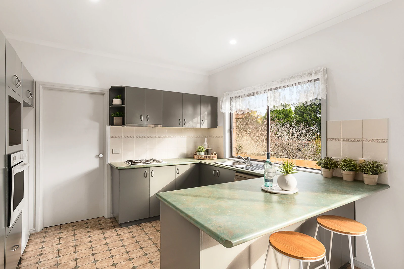 3/3 Charles Street, Mount Waverley, VIC