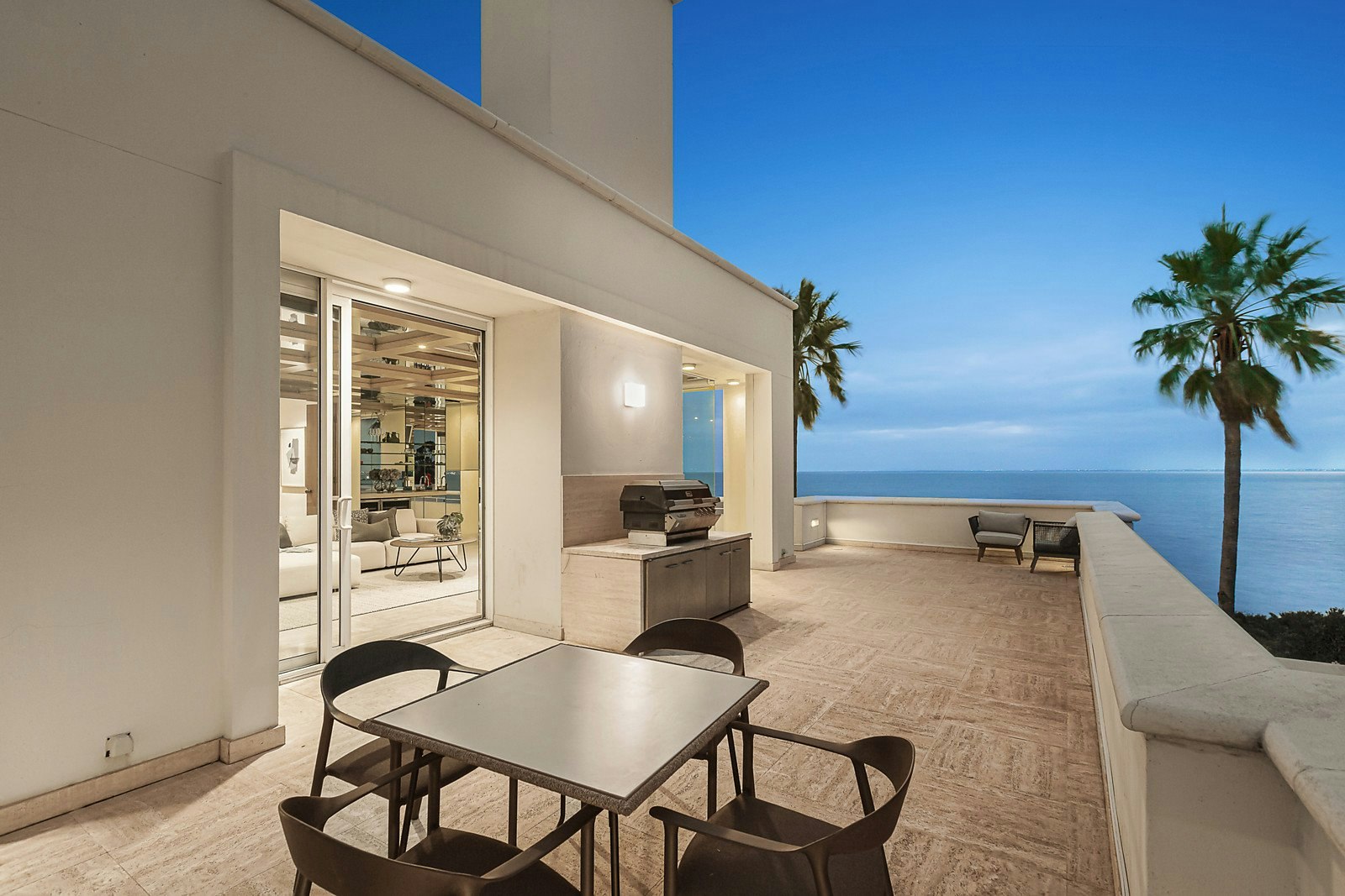 2 Kinane Street, Brighton, VIC