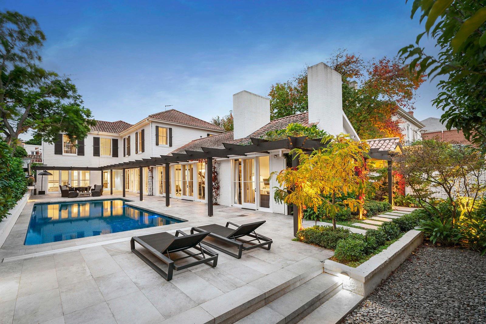4 Verdant Avenue, Toorak, VIC