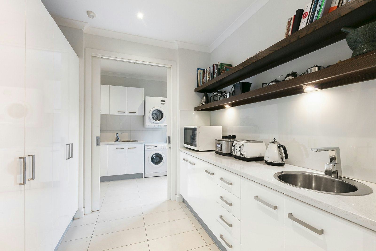 27 Cooloongatta Road, Camberwell, VIC