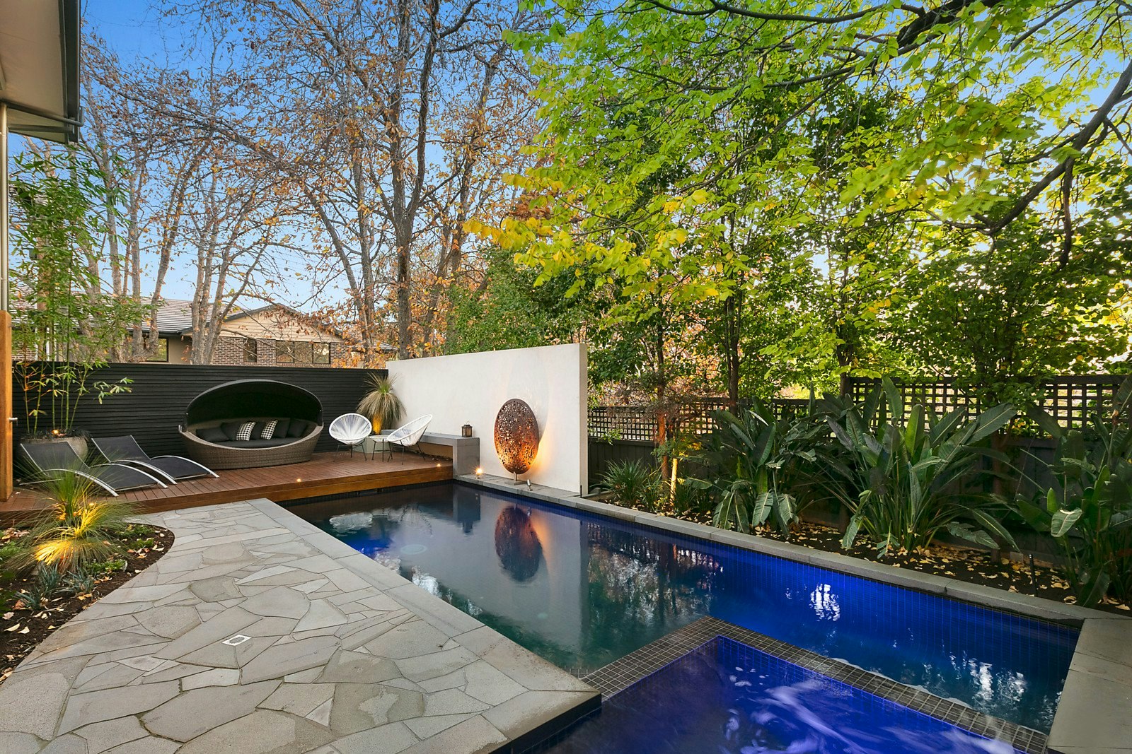 27 Cooloongatta Road, Camberwell, VIC