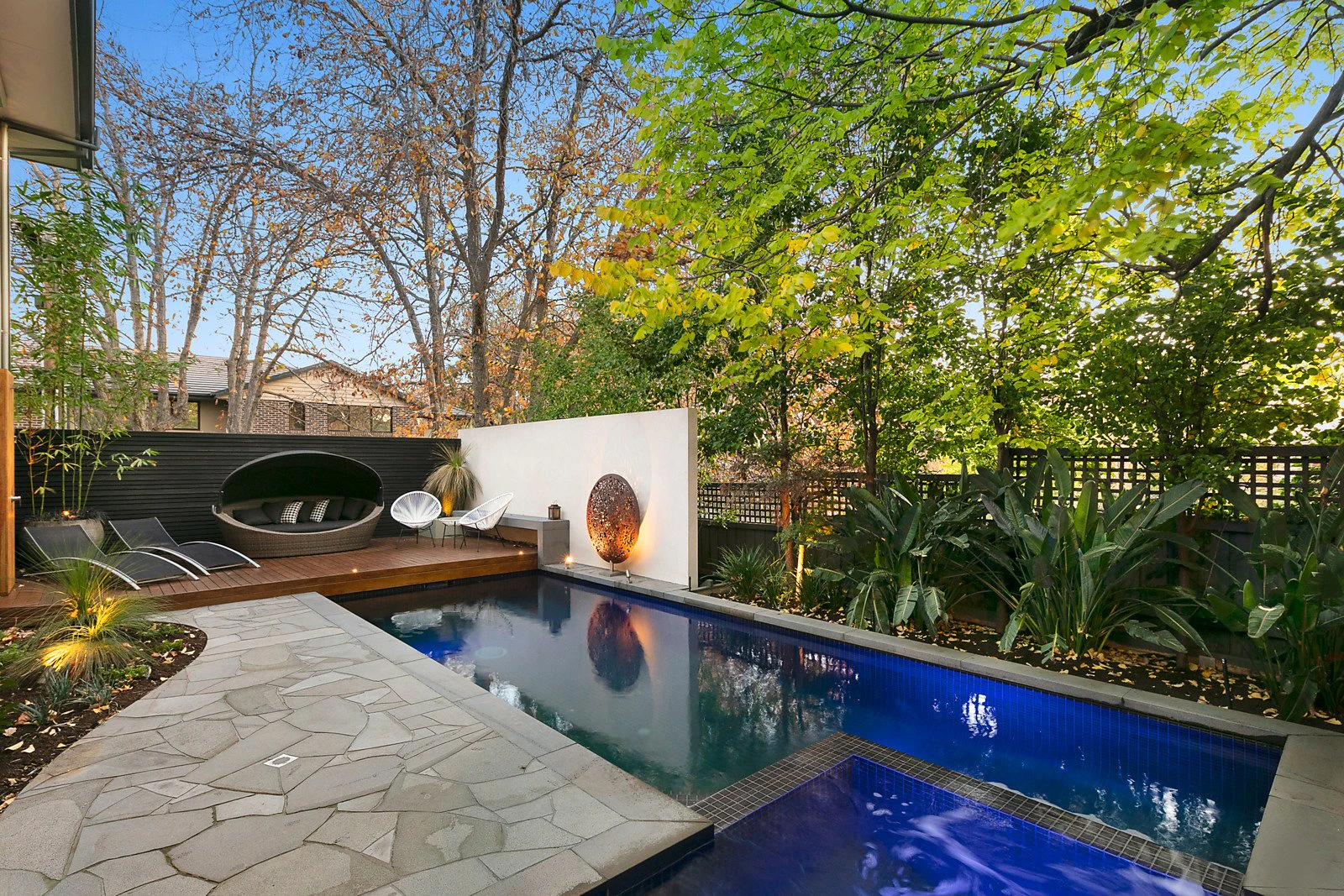 27 Cooloongatta Road, Camberwell, VIC