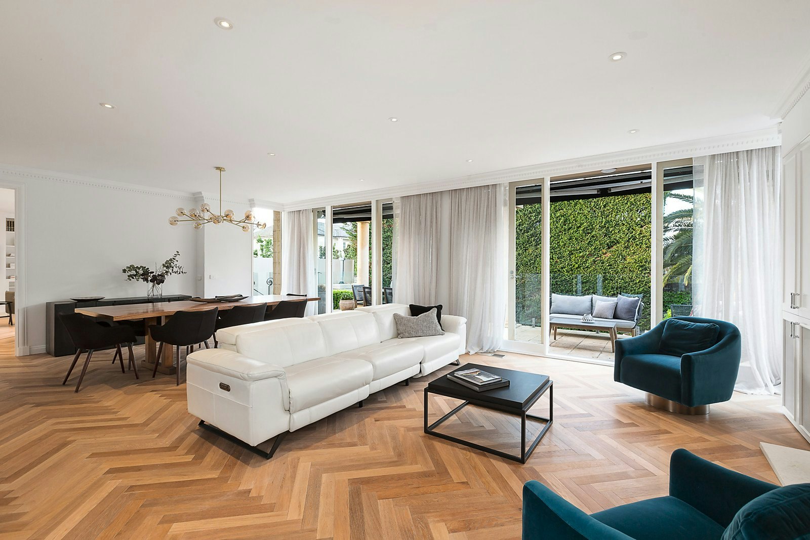 6 Kinane Street, Brighton, VIC