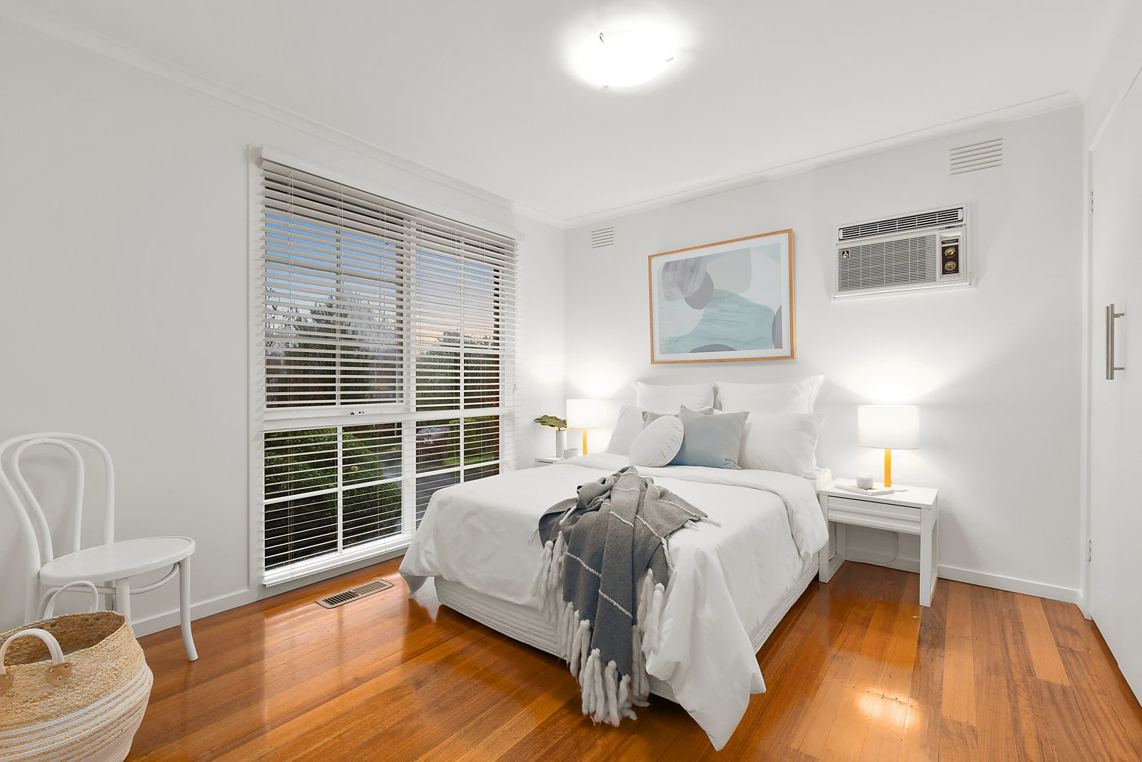 3/2 Milton Street, Canterbury, VIC