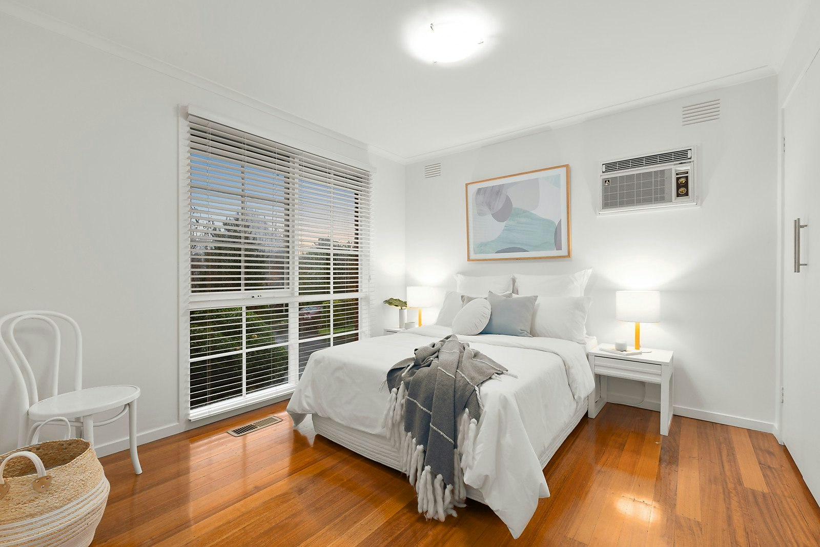 3/2 Milton Street, Canterbury, VIC