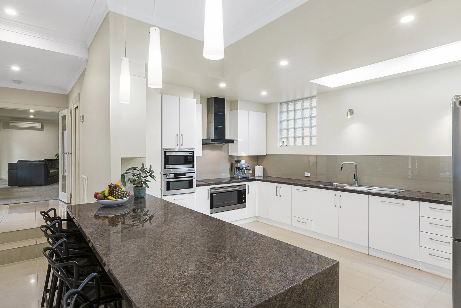 14 Kyora Parade, Balwyn North, VIC