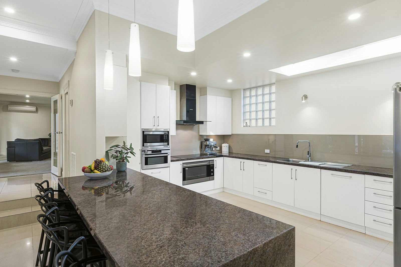 14 Kyora Parade, Balwyn North, VIC