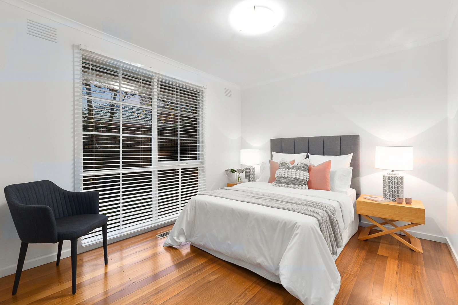 3/2 Milton Street, Canterbury, VIC