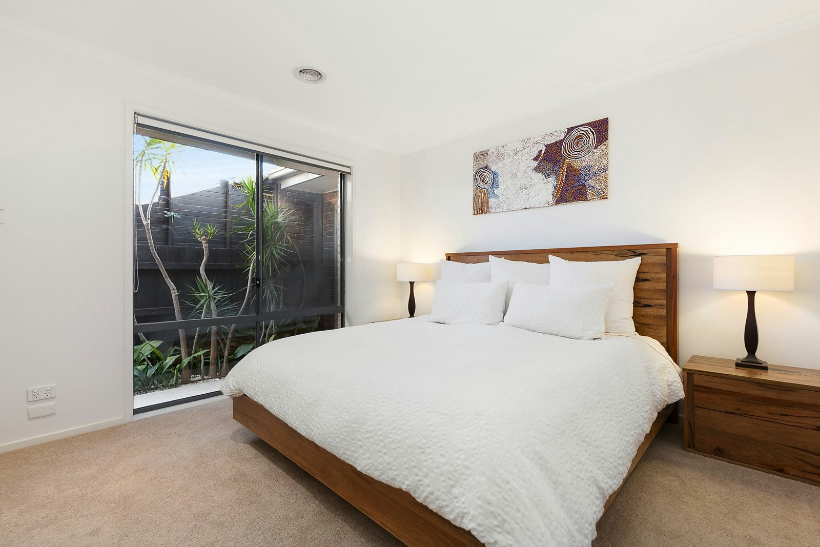 21 Parkview Crescent, Hampton East, VIC