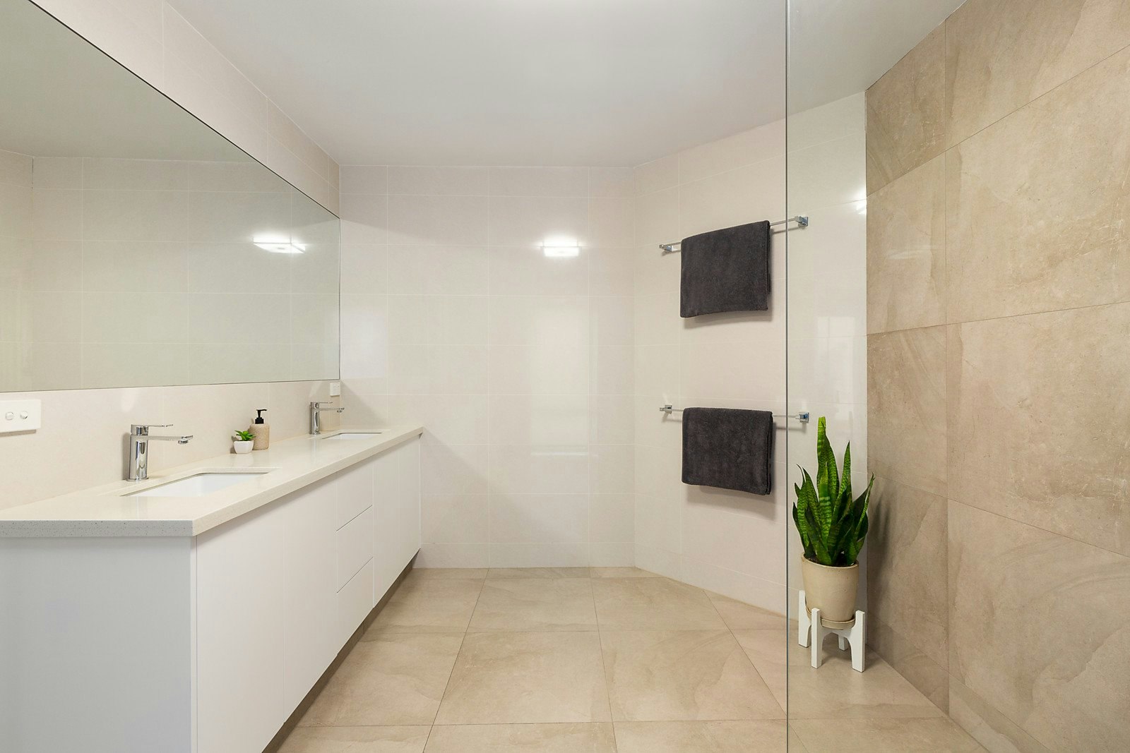 21 Parkview Crescent, Hampton East, VIC