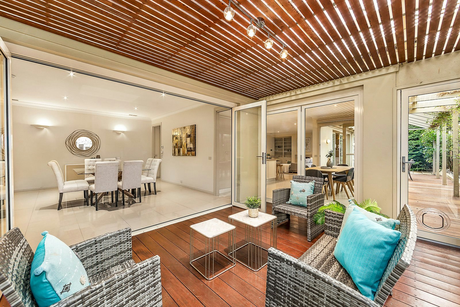 21 Alexandra Avenue, Canterbury, VIC