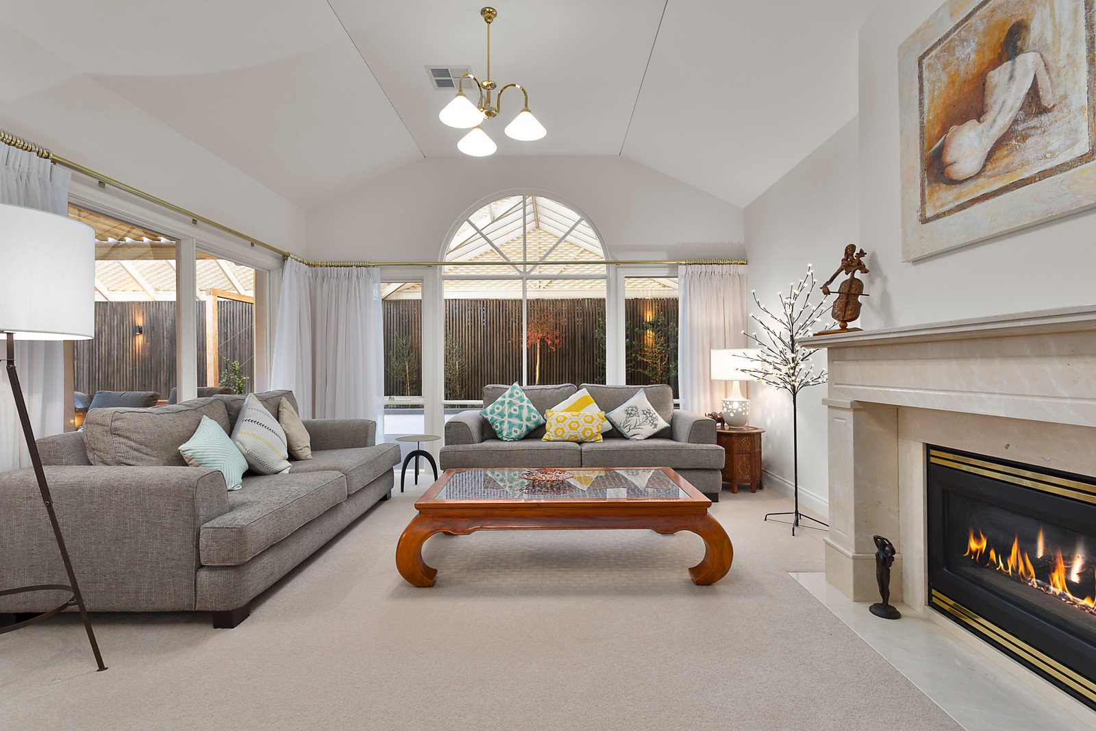 10 St James Park Drive, Brighton - Thumbnail 5