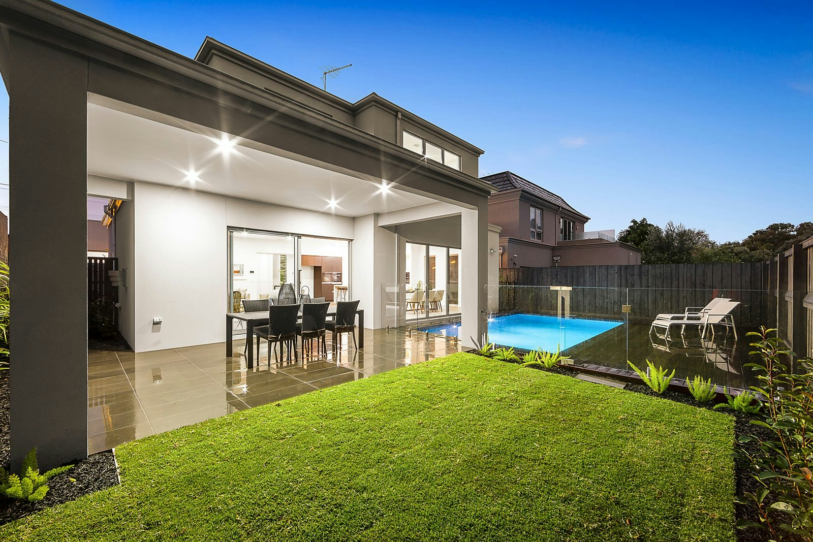 38 Bennett Parade, Kew East, VIC