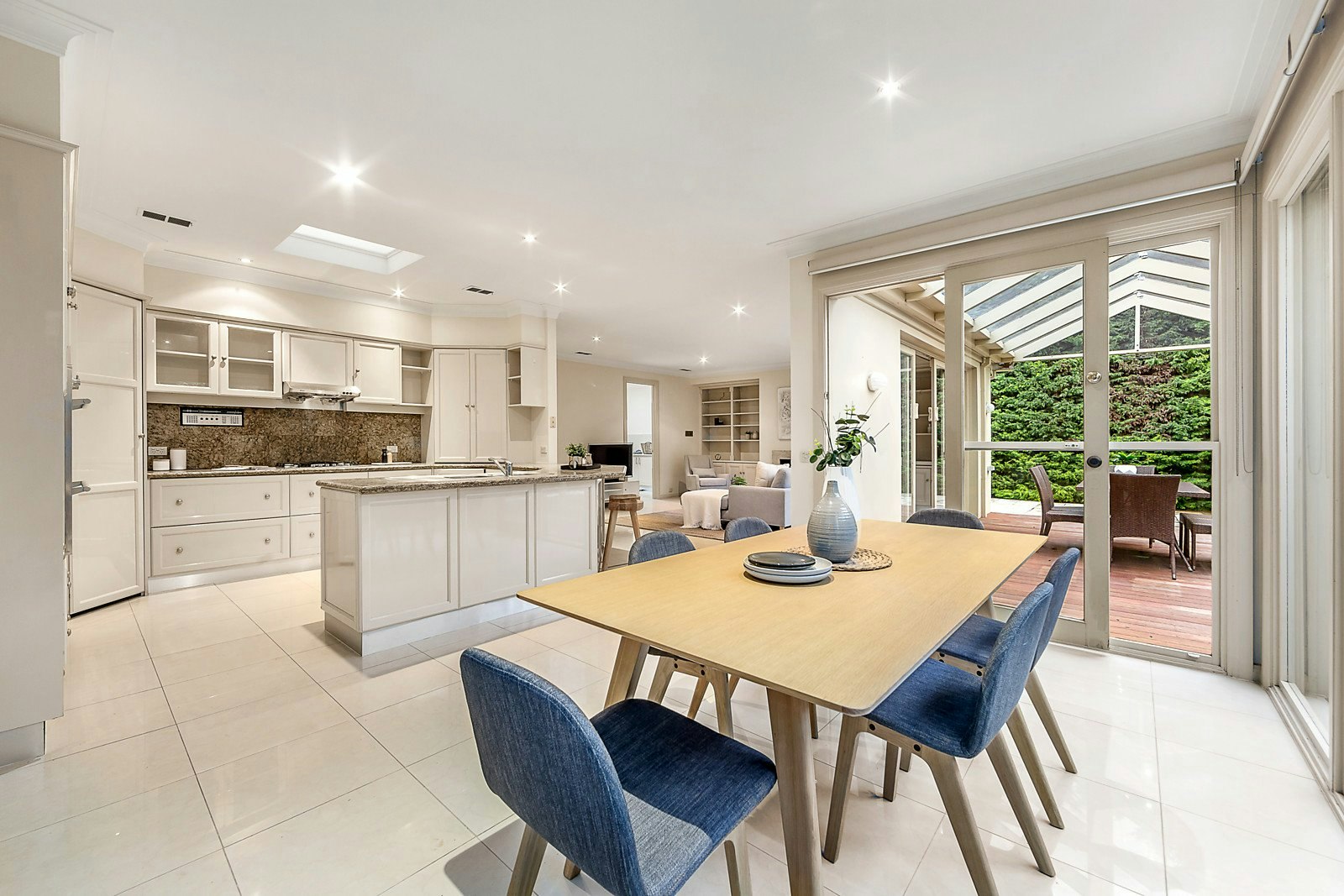 21 Alexandra Avenue, Canterbury, VIC