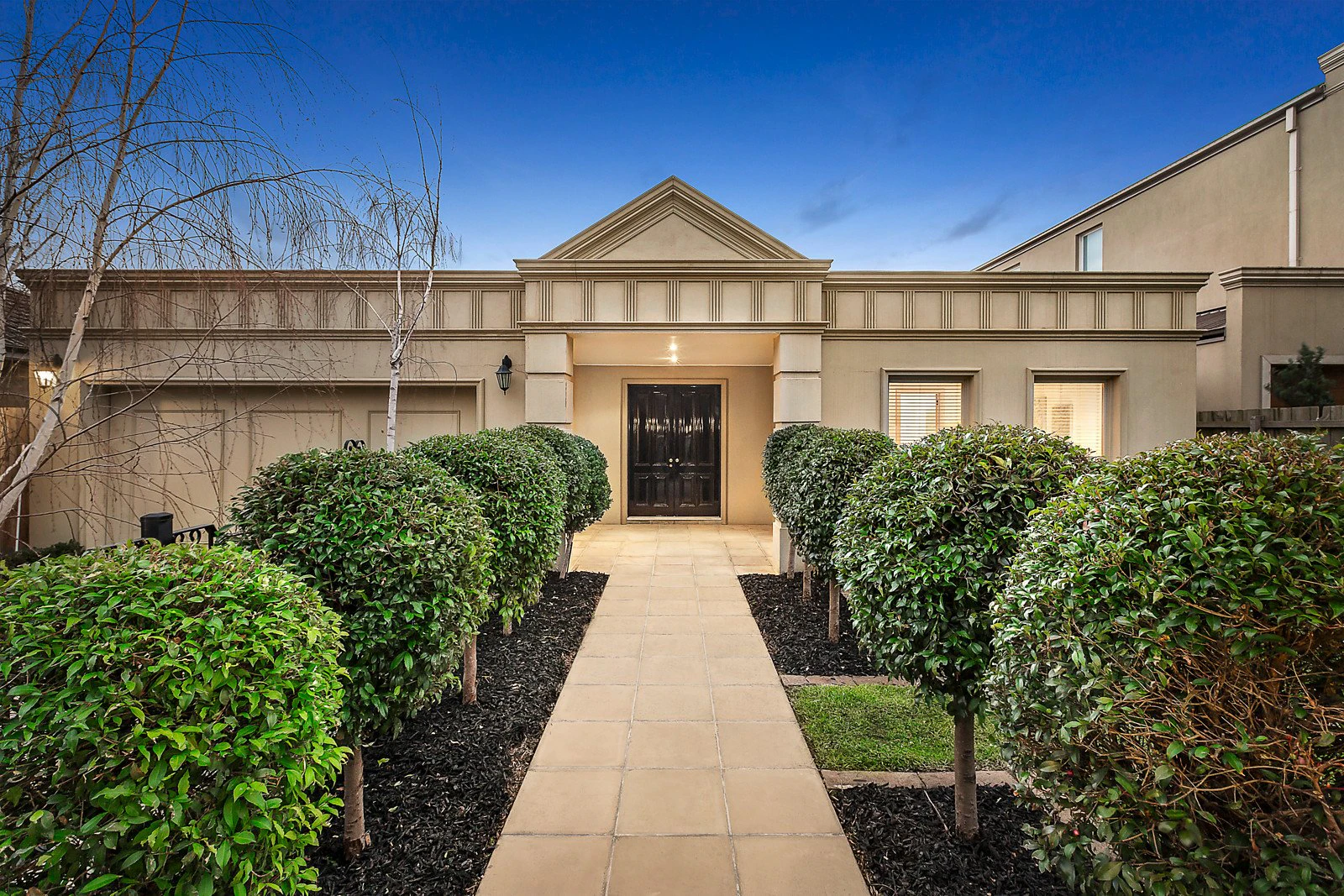 21 Alexandra Avenue, Canterbury, VIC