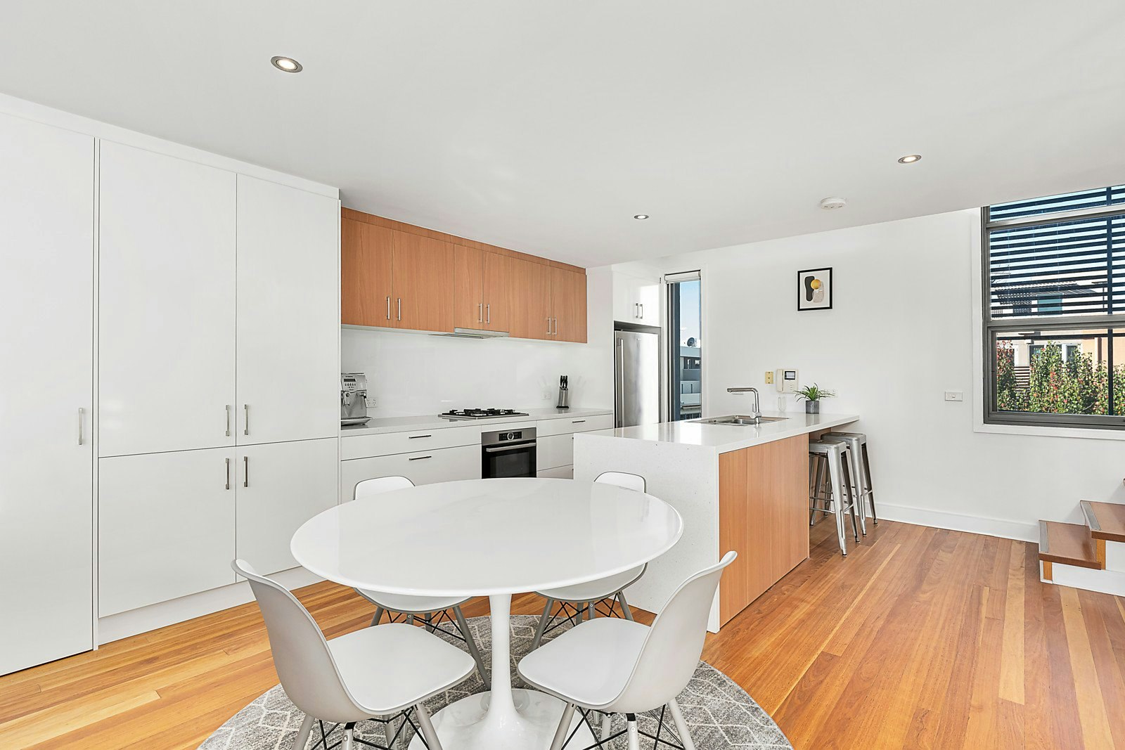 6 Birch Square, Richmond, VIC