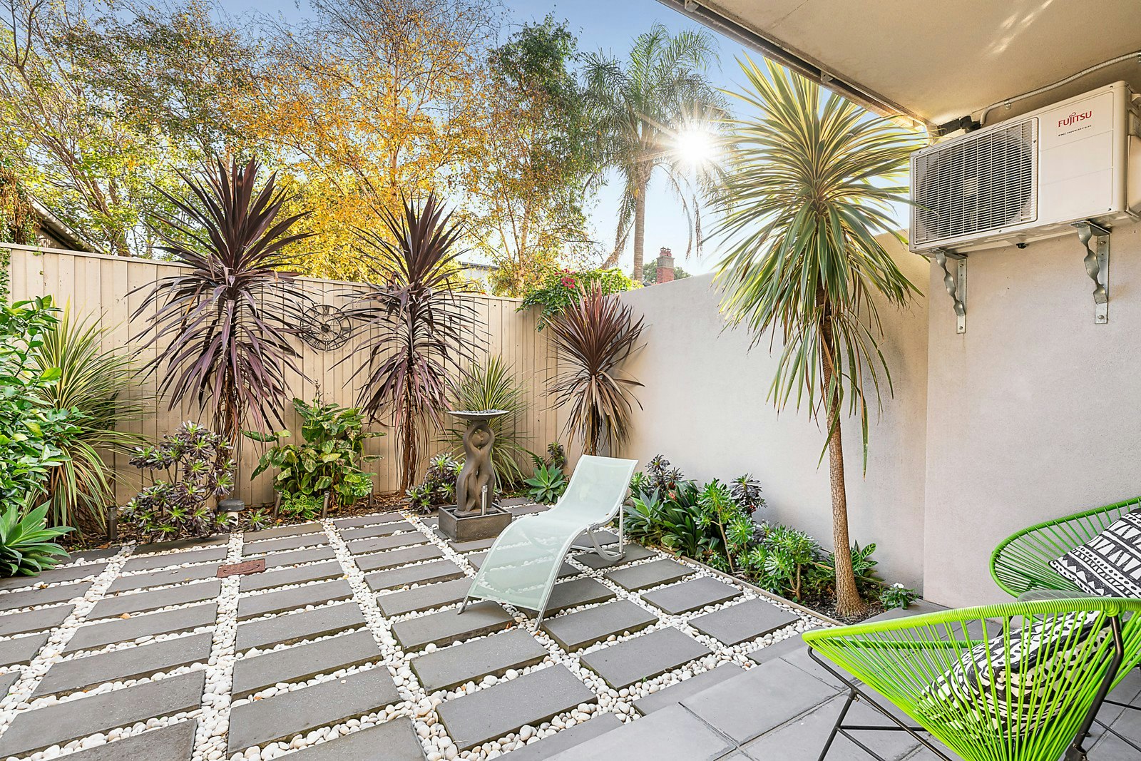 6 Birch Square, Richmond, VIC
