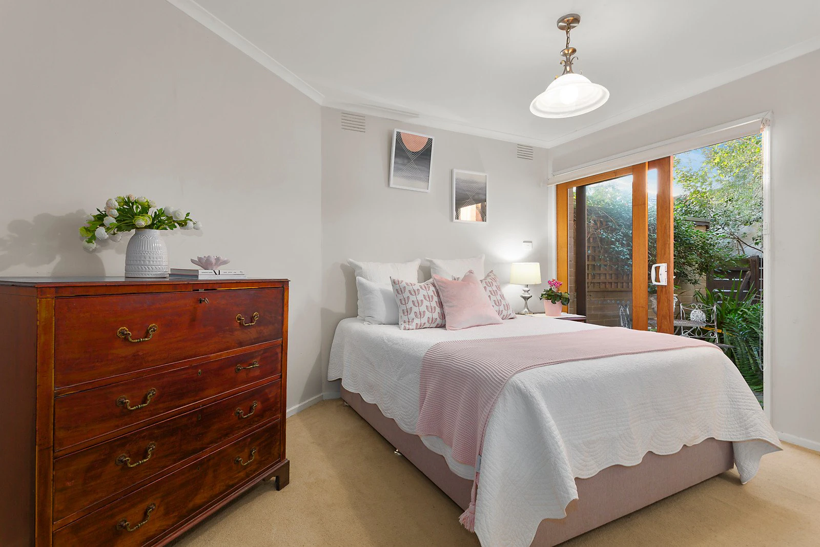 2/126 Balwyn Road, Balwyn, VIC