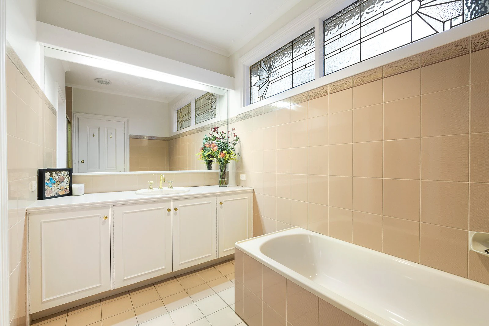 250 Mont Albert Road, Surrey Hills, VIC