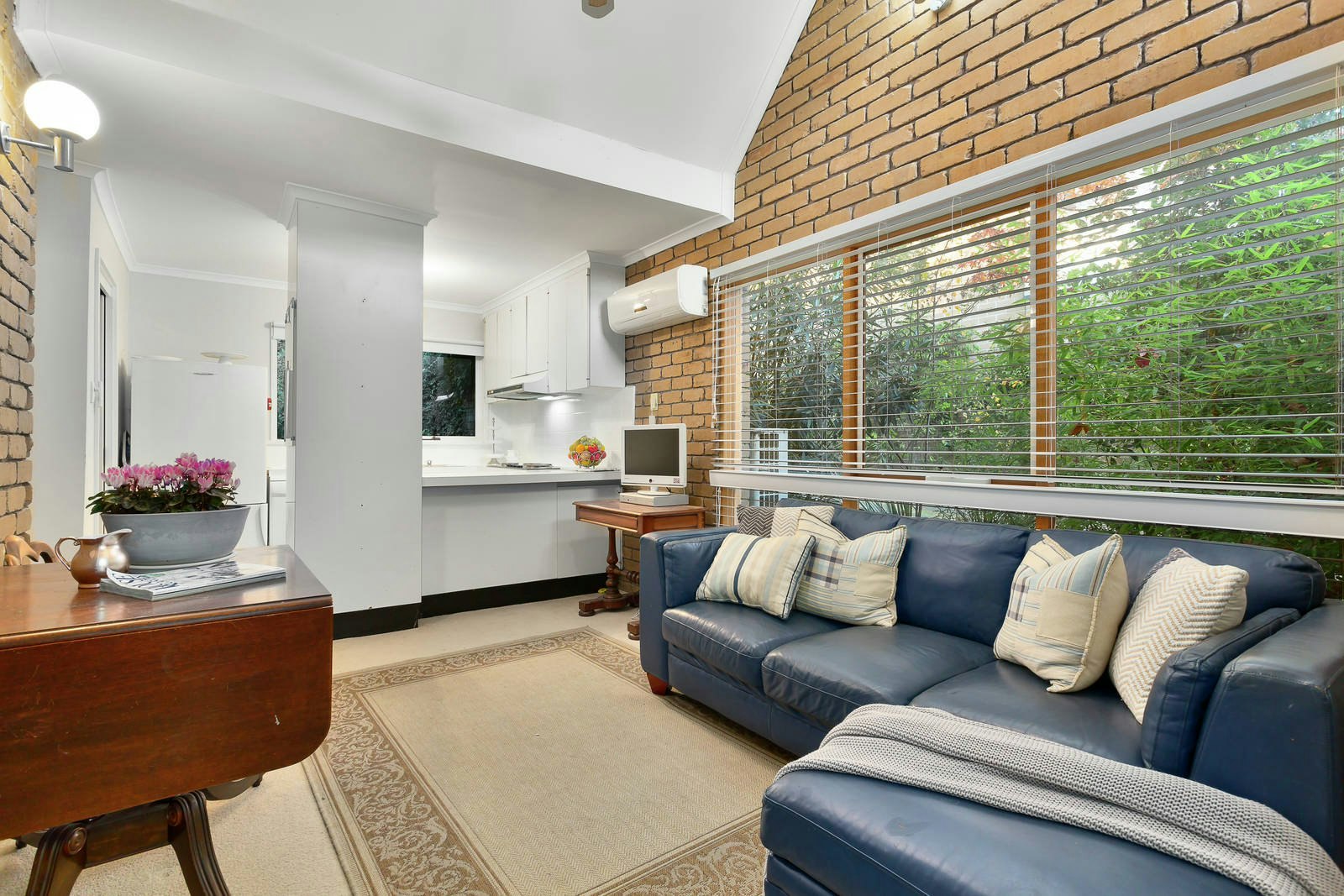 2/126 Balwyn Road, Balwyn, VIC