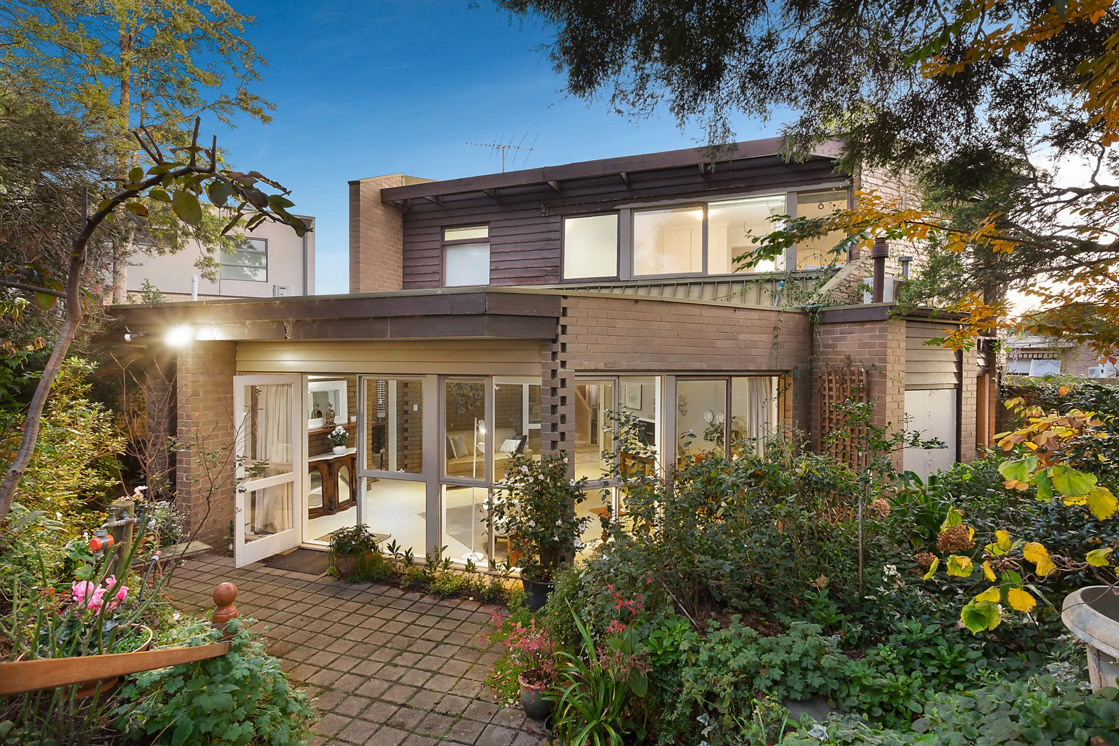 2/126 Balwyn Road, Balwyn, VIC