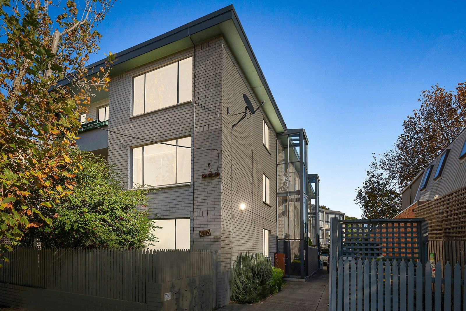 2/493-495 St Kilda Street, Elwood, VIC