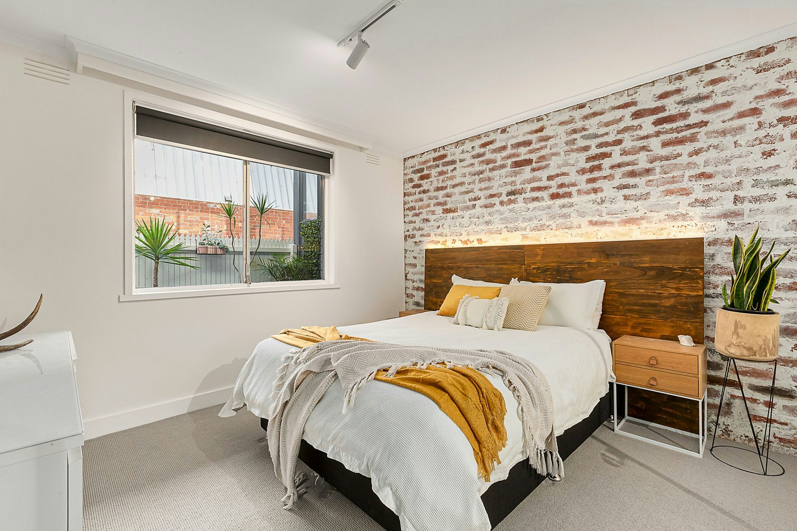 2/493-495 St Kilda Street, Elwood, VIC