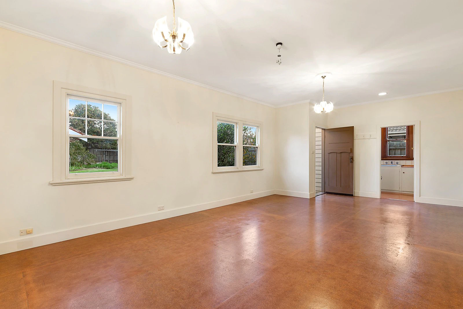 12 Raynes Park Road, Hampton, VIC