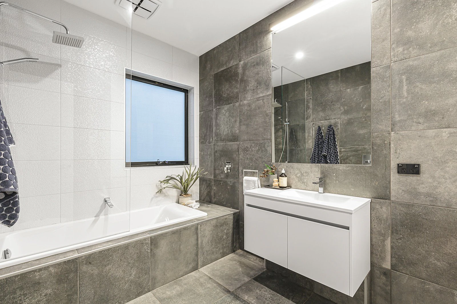 34 Edwards Avenue, Port Melbourne, VIC