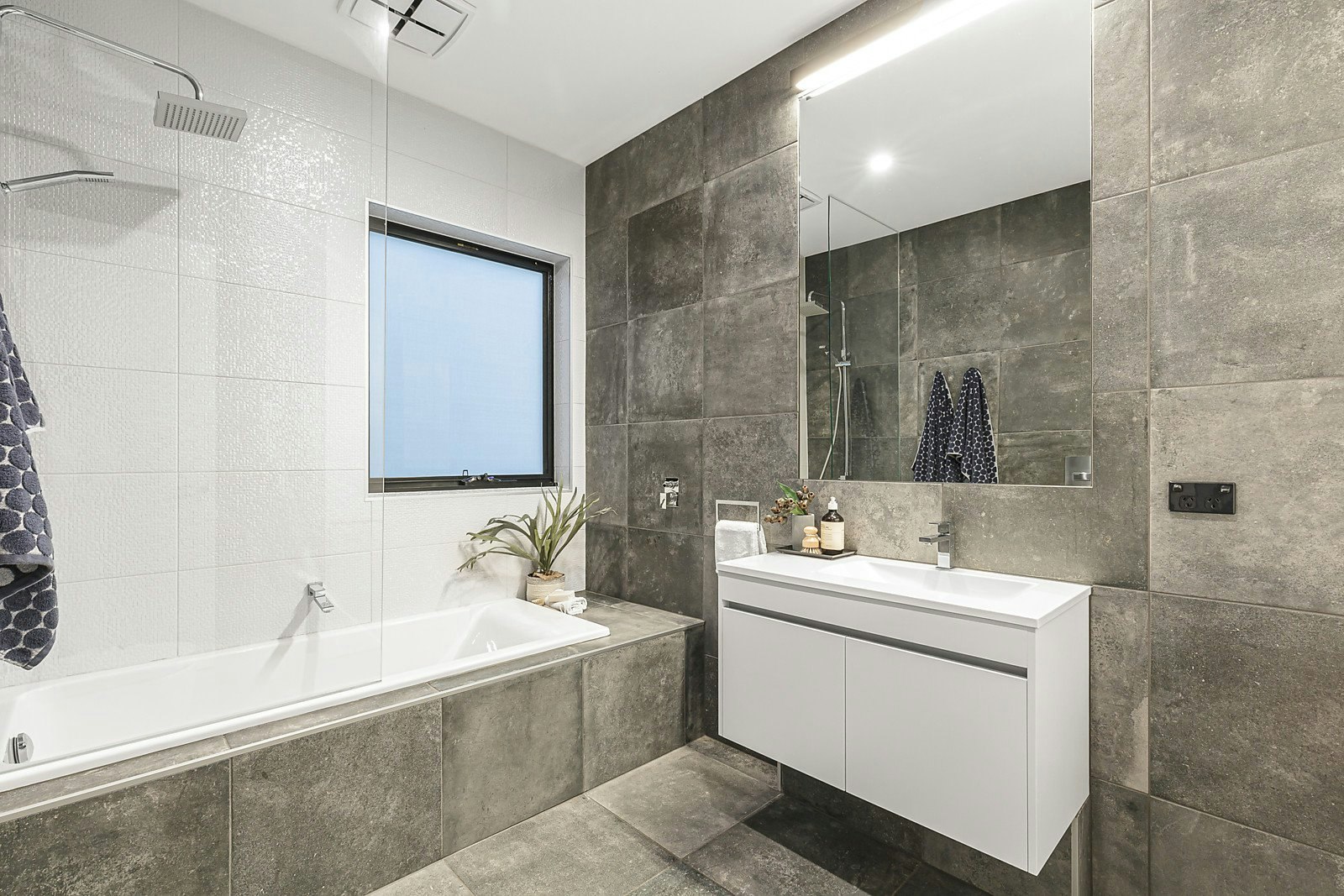 34 Edwards Avenue, Port Melbourne, VIC