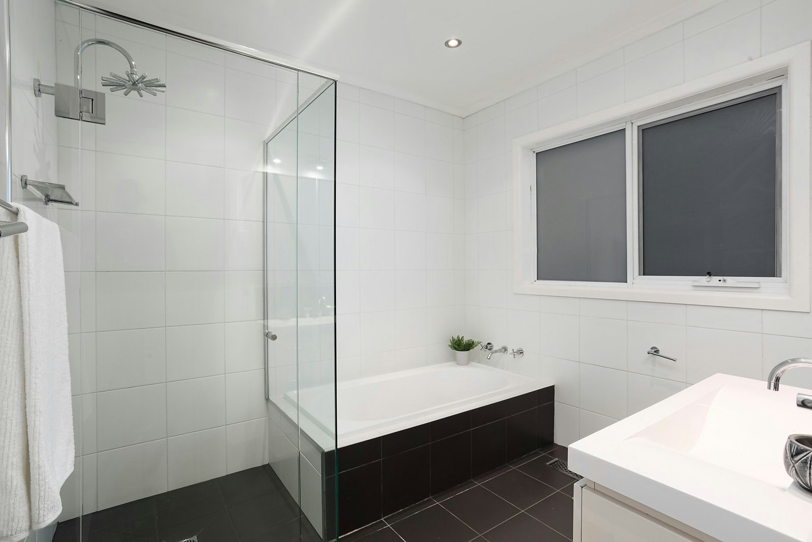 4/5 Clyde Street, Kew East, VIC