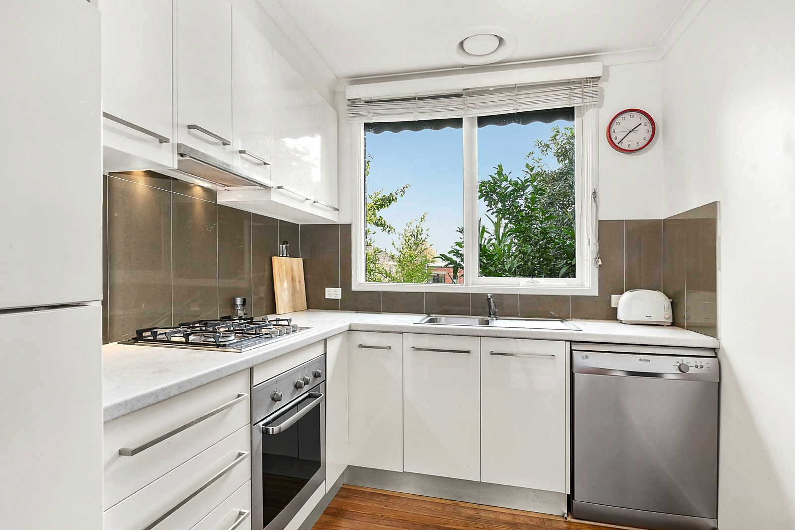 8/887 Toorak Road, Camberwell, VIC