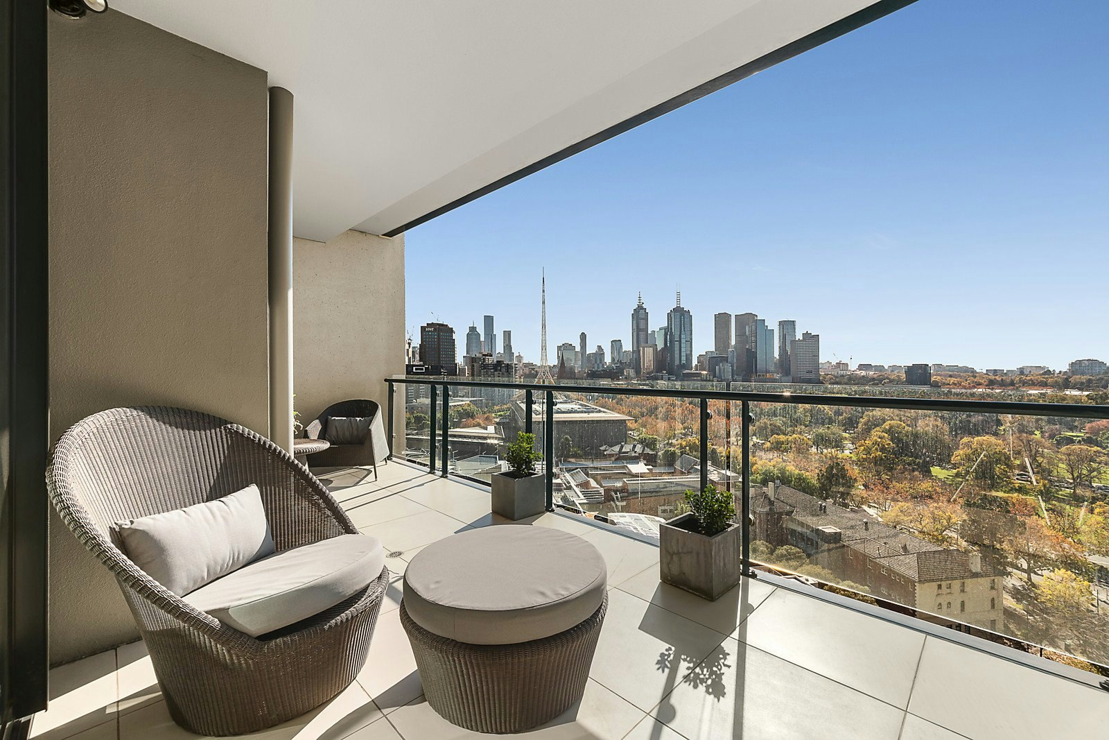 1708/250 St Kilda Road, Melbourne, VIC