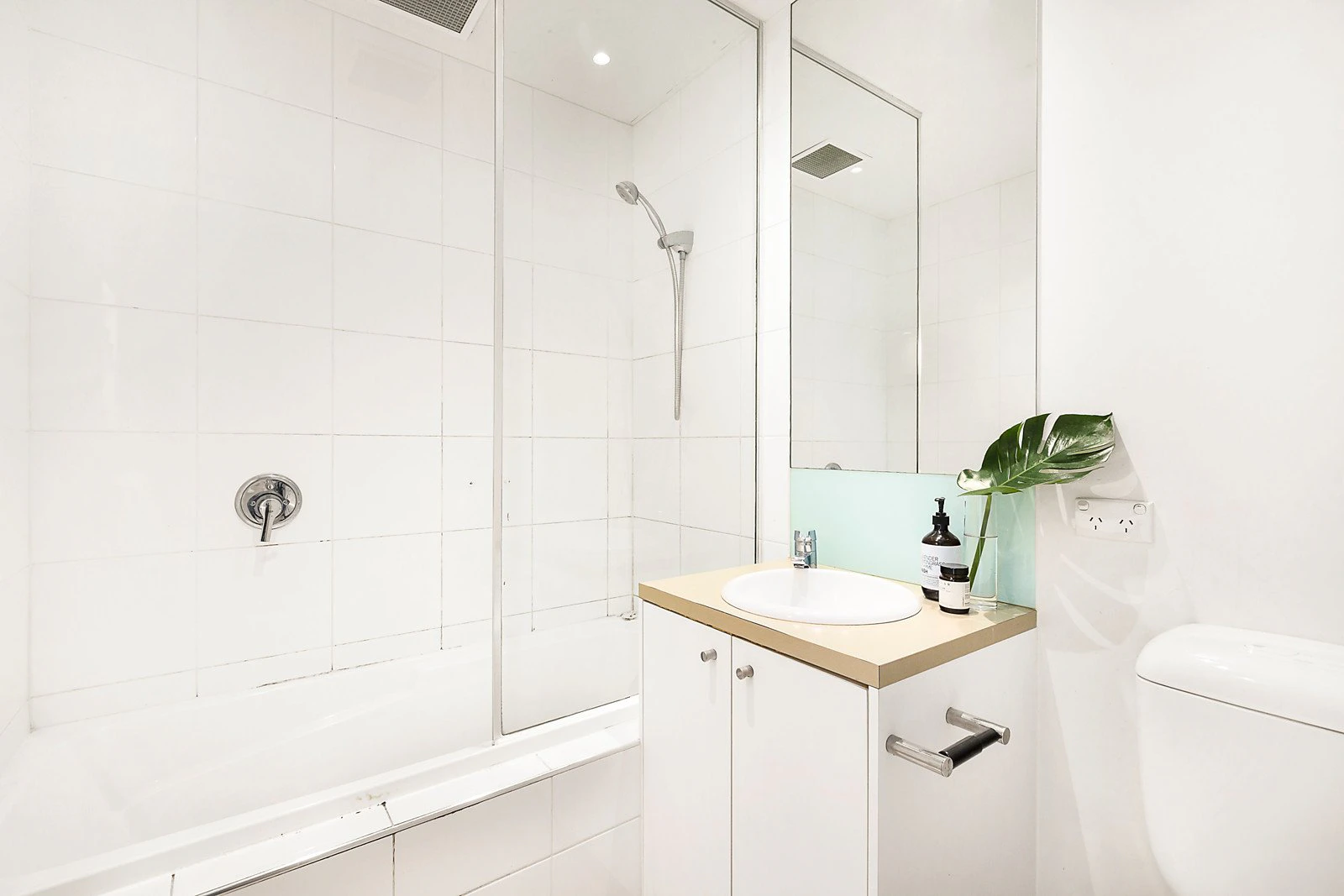 11/16 Leopold Street, South Yarra, VIC