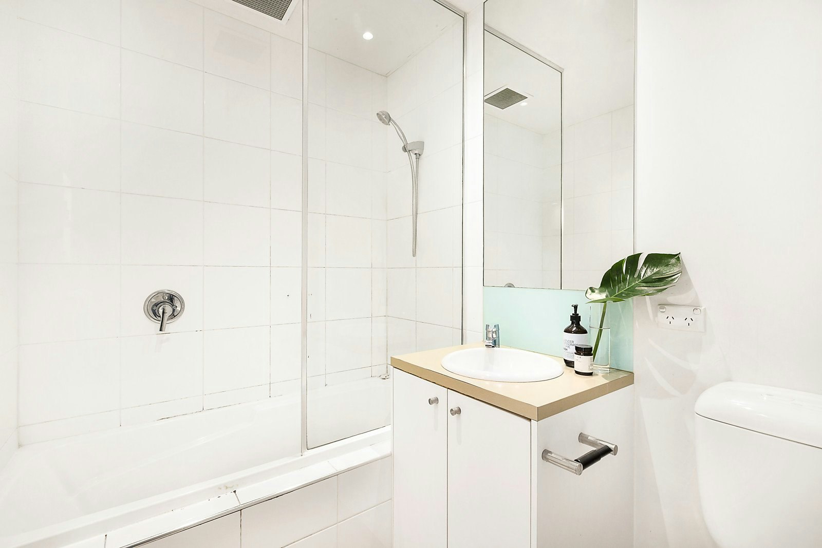 11/16 Leopold Street, South Yarra, VIC